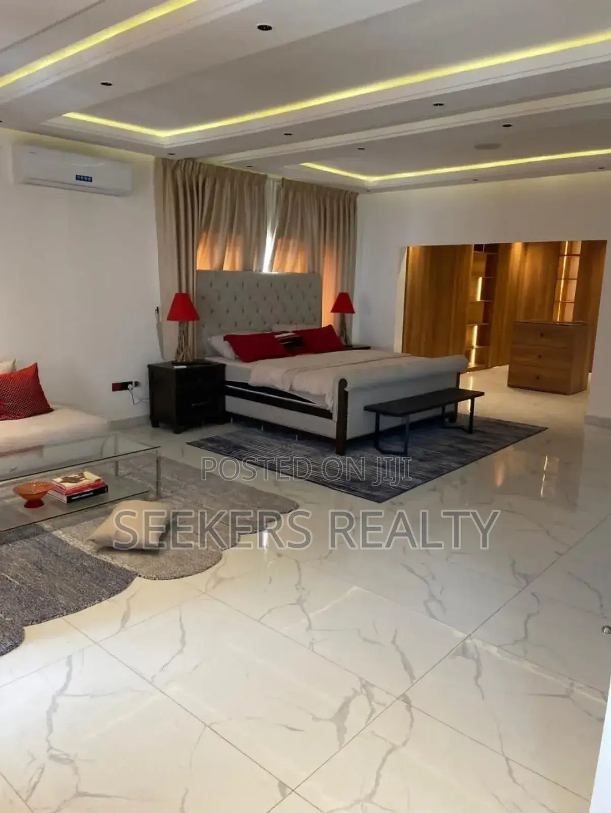 Furnished 4bdrm Townhouse / Terrace in Seekers Realty, East Legon