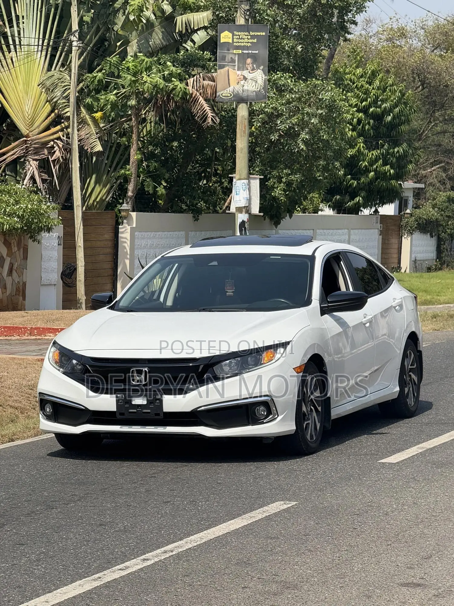 Honda Civic EX Sedan 2019 White