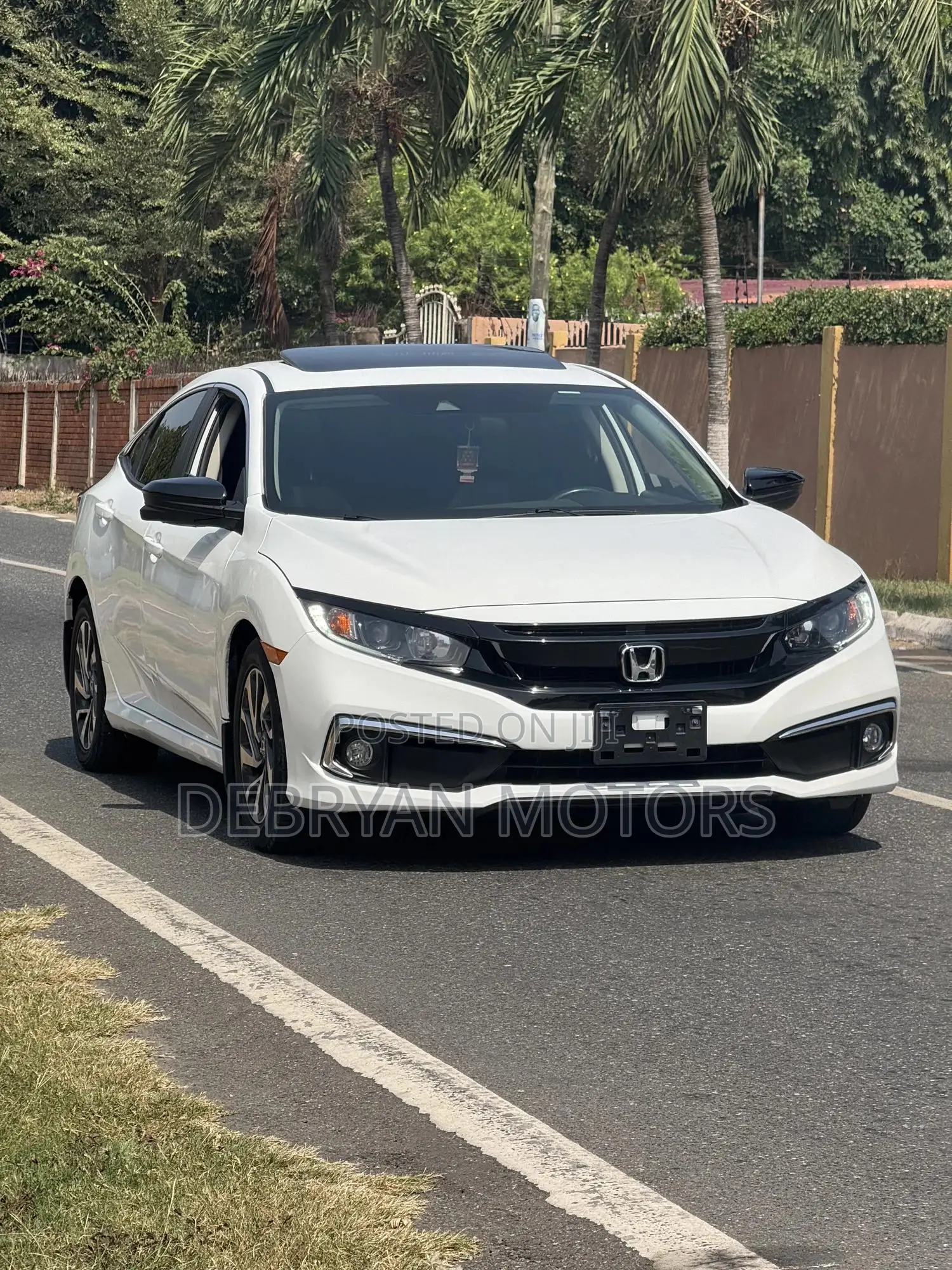 Honda Civic EX Sedan 2019 White