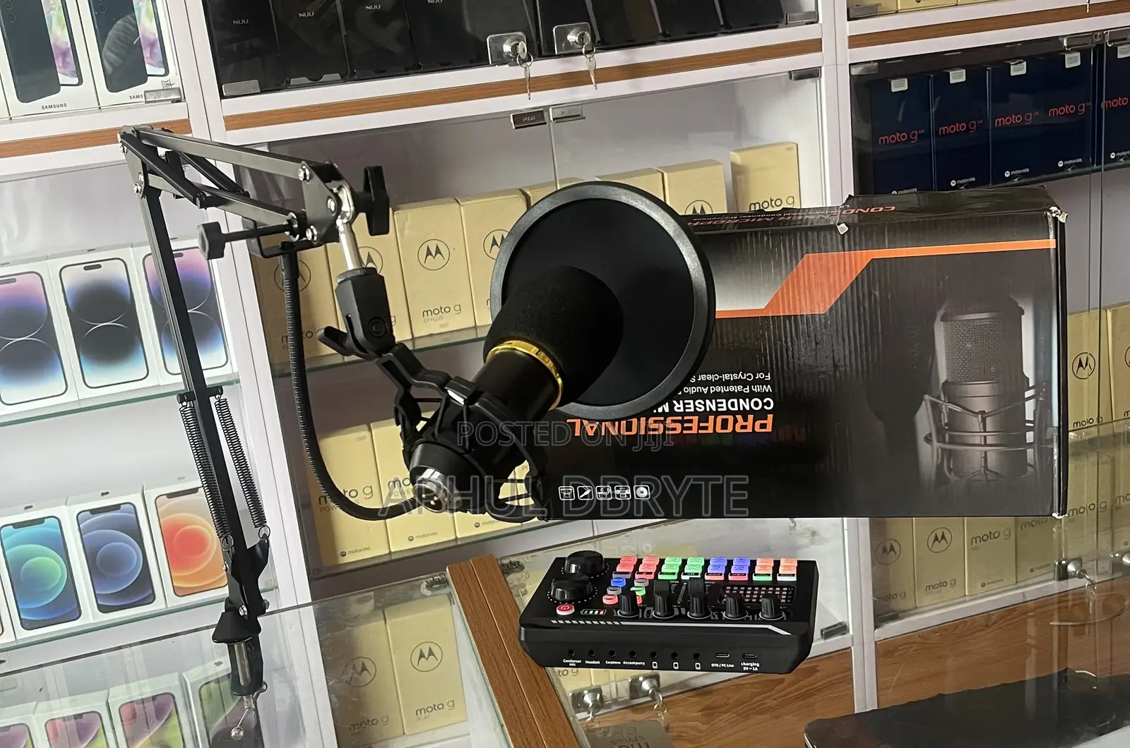 Brand New Professional Condenser Microphone