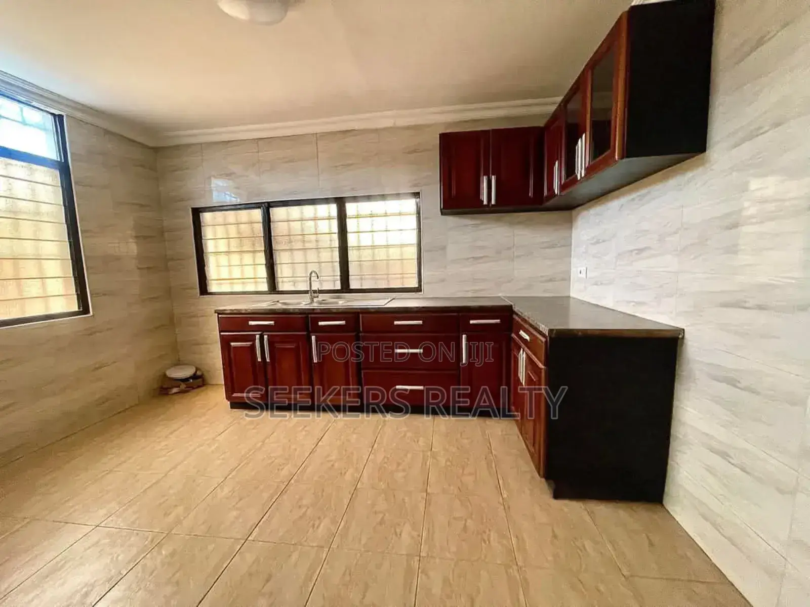 5bdrm House in Seekers Realty, Labone for rent