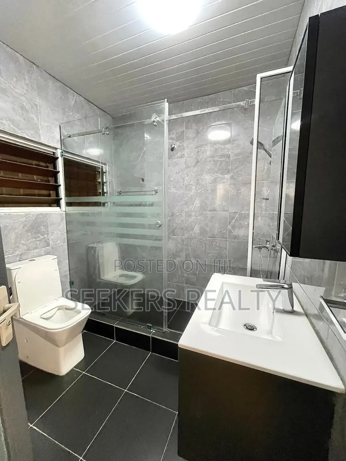 5bdrm House in Seekers Realty, Labone for rent