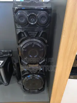 Nasco-Home-Theater-Tall Speakers