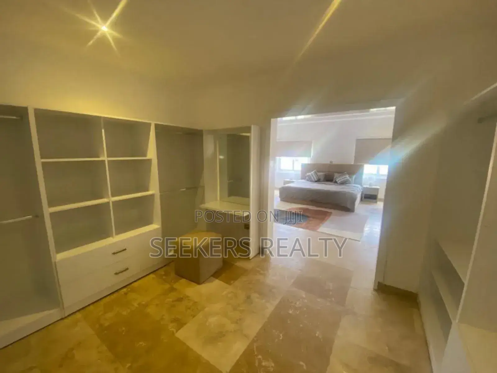 Furnished 4bdrm Townhouse / Terrace in Seekers Realty, Cantonments