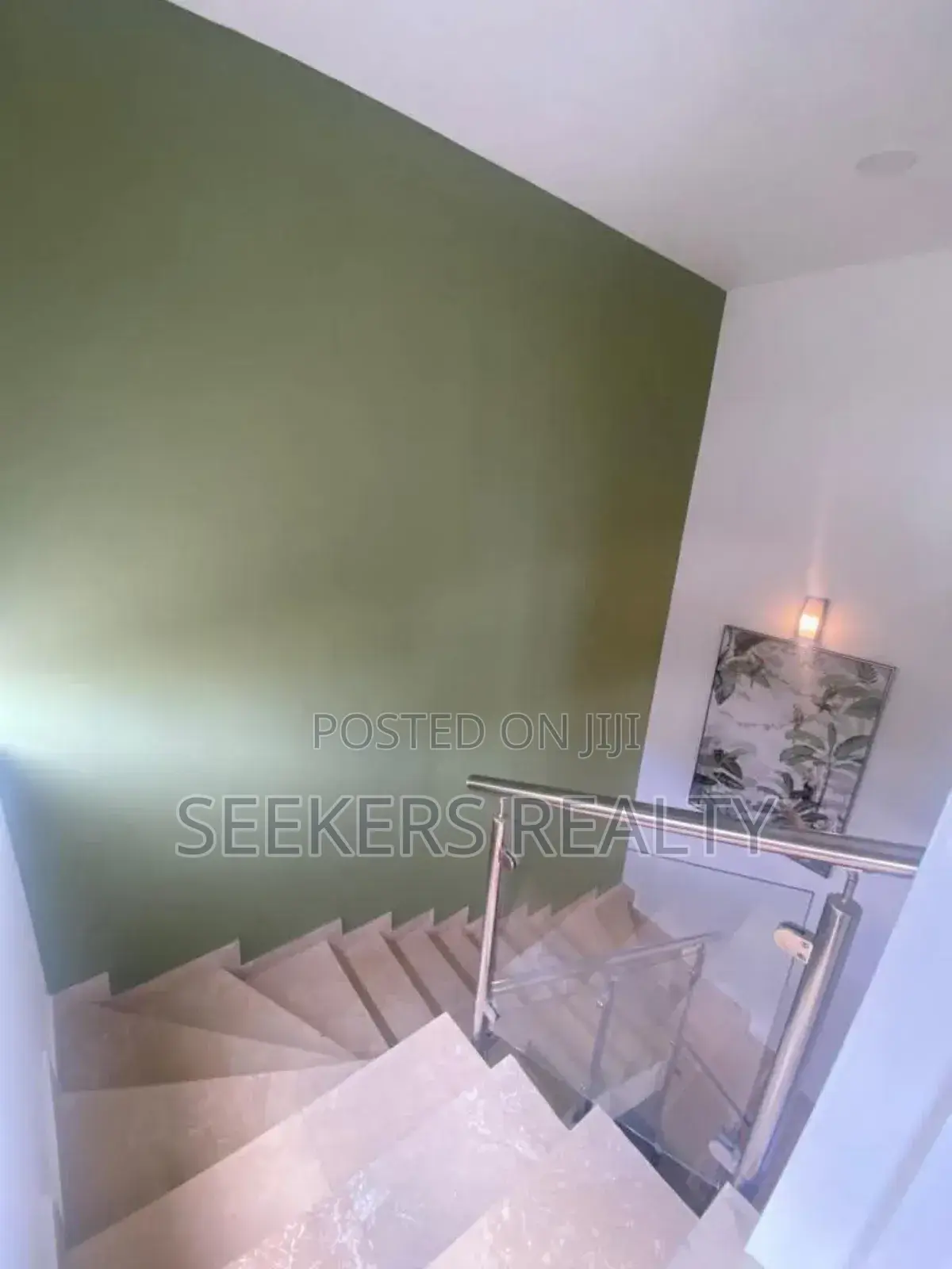 Furnished 4bdrm Townhouse / Terrace in Seekers Realty, Cantonments