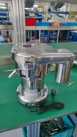Commercial Grade A2000 Juicers Available