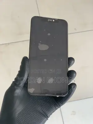  iPhone 11 Icloud Screen