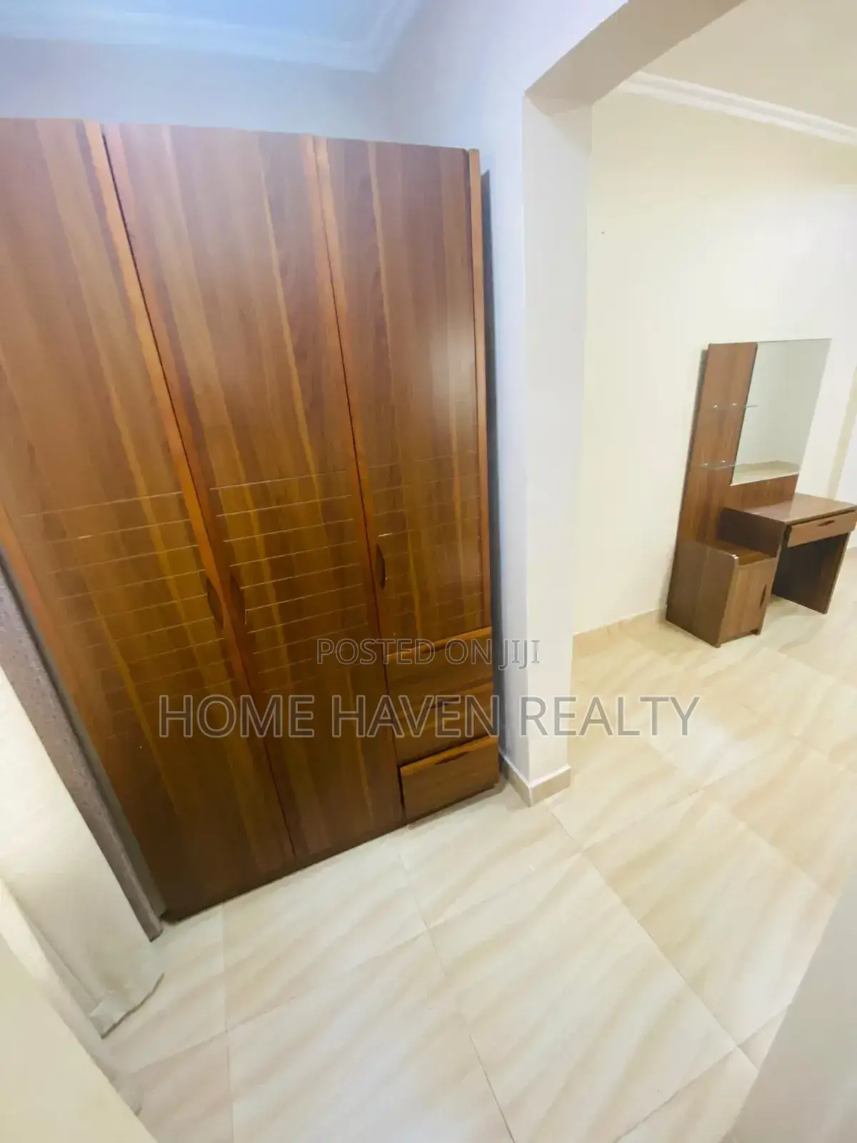 Furnished 3bdrm Apartment in Airport West for rent