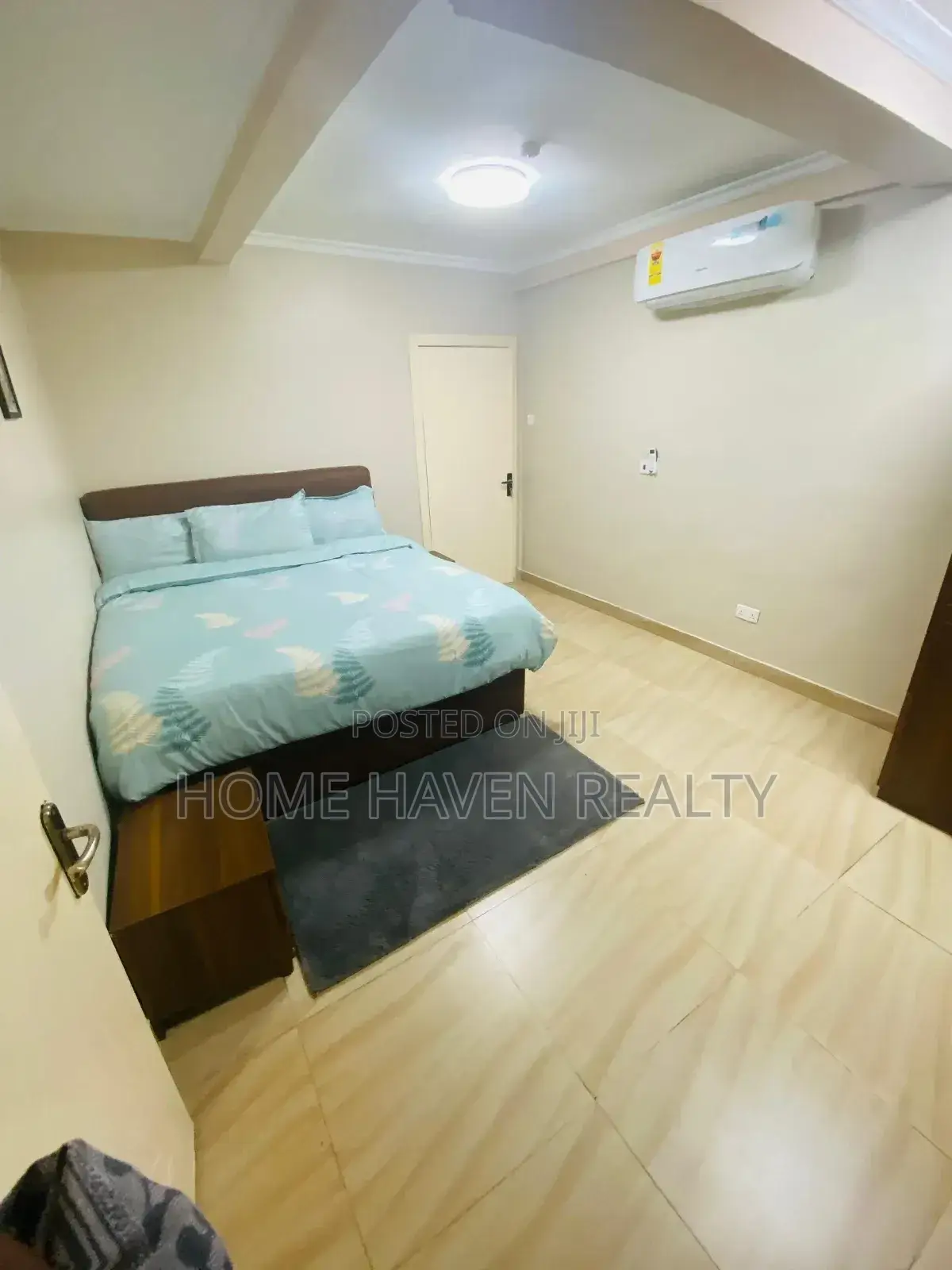 Furnished 3bdrm Apartment in Airport West for rent