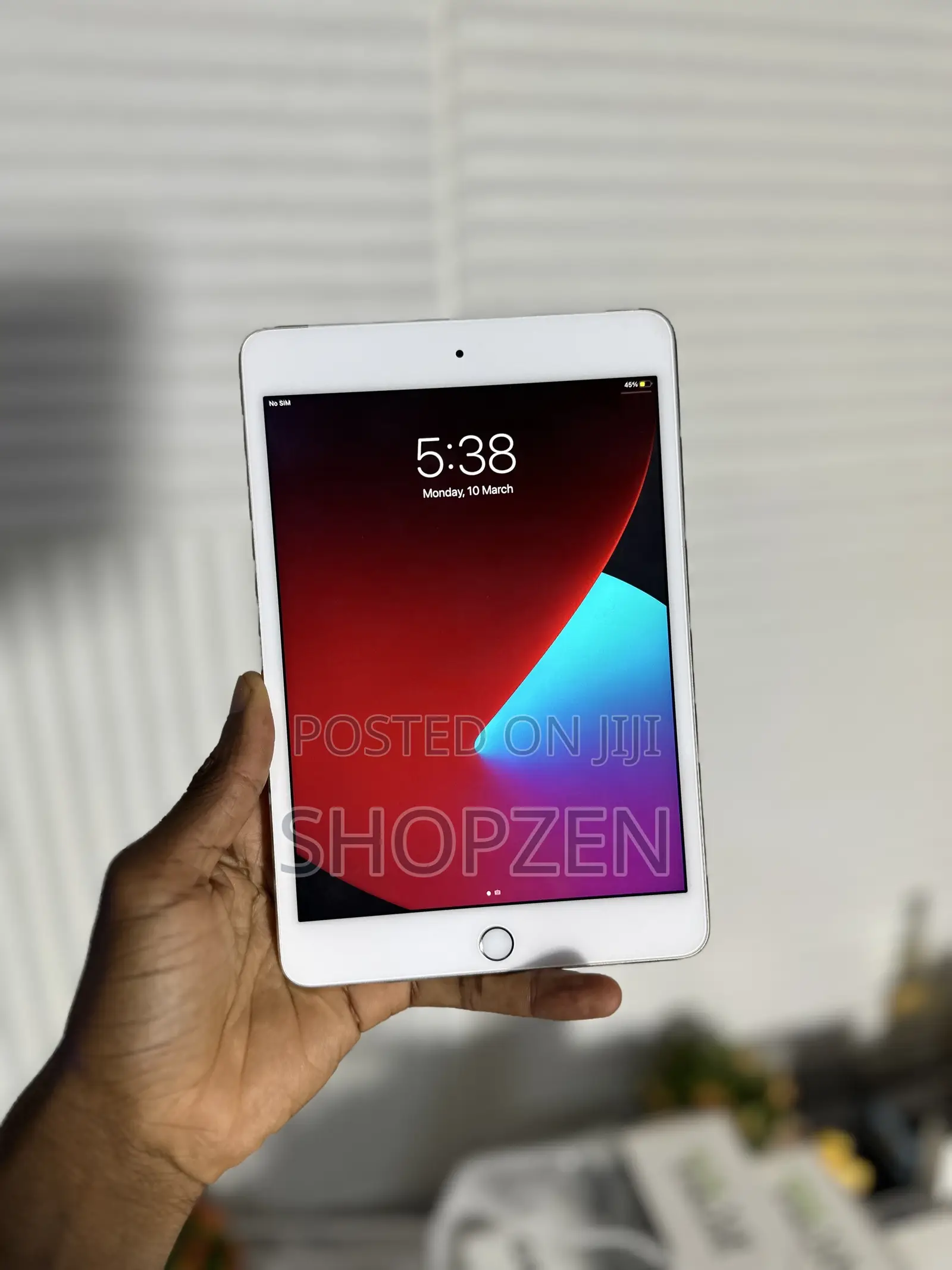 Apple iPad mini 4 32 GB