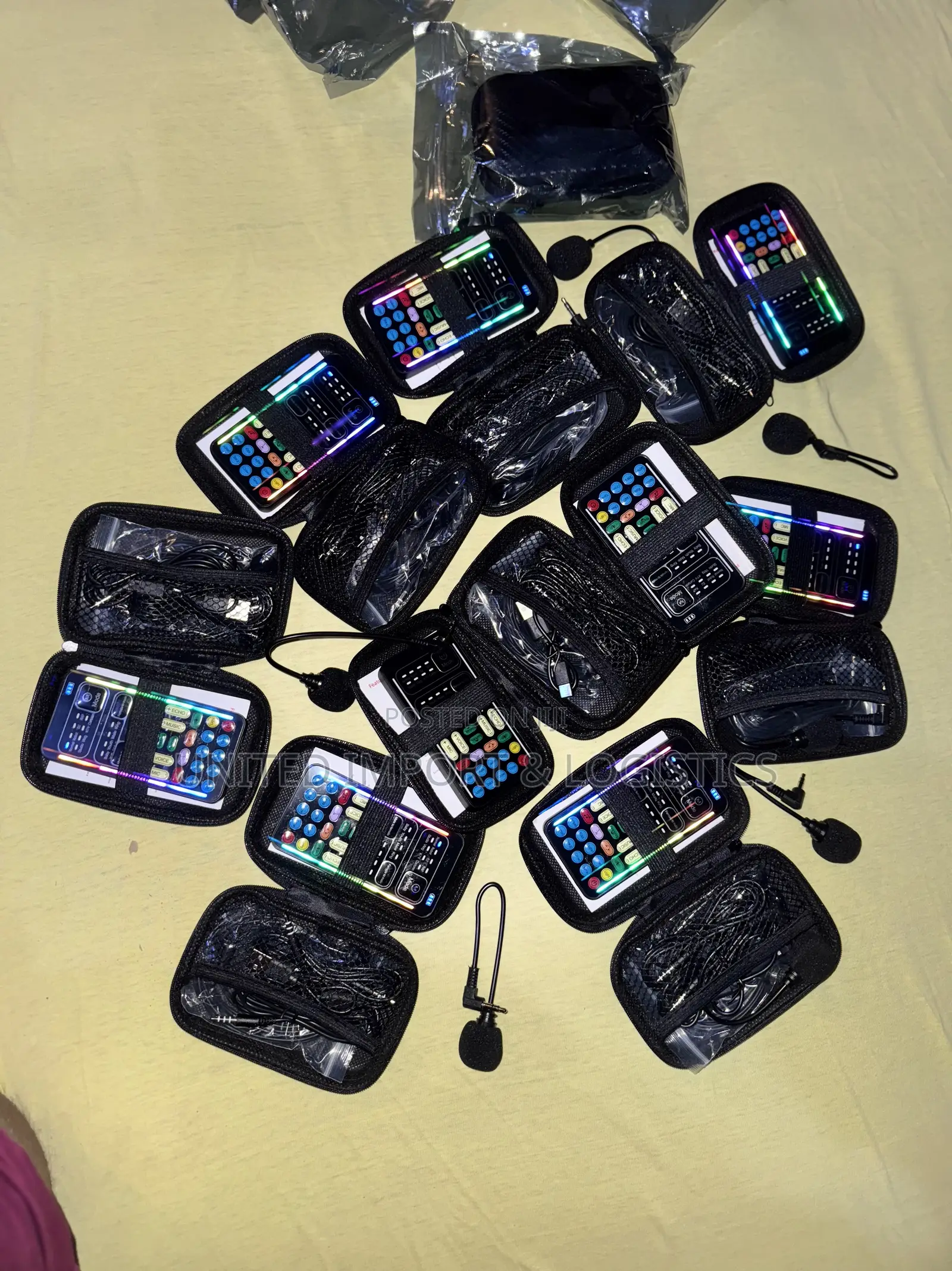 Original I9 Voice Changer Male to Female + iPhone Adapter