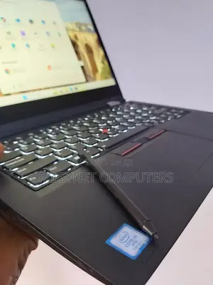 Laptop Lenovo ThinkPad Yoga 370 8GB Intel Core i5 SSD 256GB