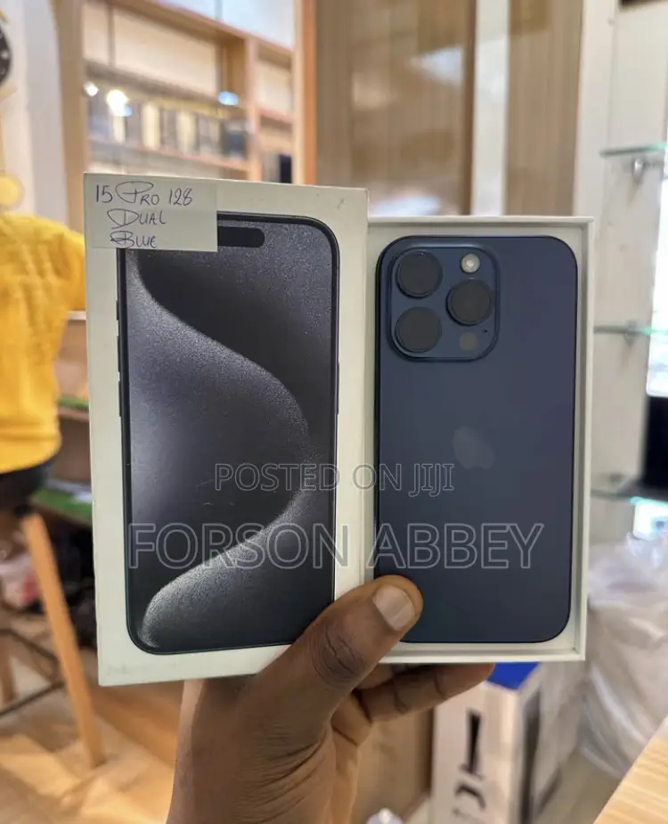 New Apple iPhone 15 Pro 128 GB Black