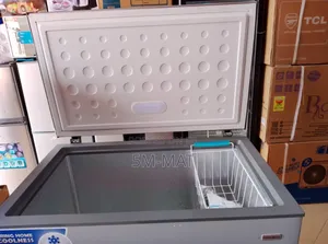 251ltr Chest Freezer Silver Nasco Nas-300s