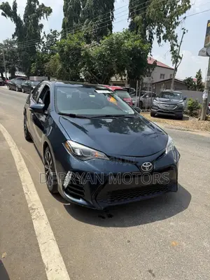 Toyota Corolla 2017 Black