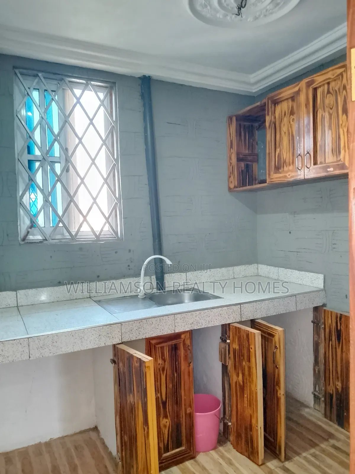 1bdrm Apartment in Hfc Estate Area, Spintex for rent