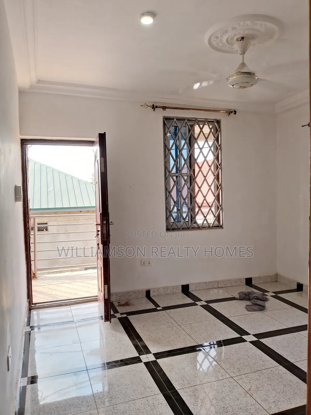 1bdrm Apartment in Hfc Estate Area, Spintex for rent
