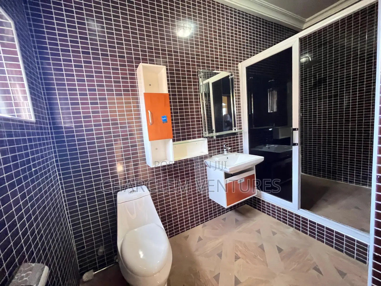 5bdrm House in Charclem Ventures, East Legon for sale