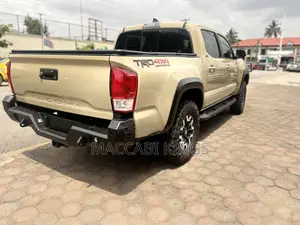 Toyota Tacoma TRD Sport 2021 Brown