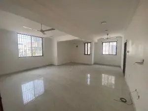 4bdrm Townhouse / Terrace in Luxelooks Properties, East Legon for rent