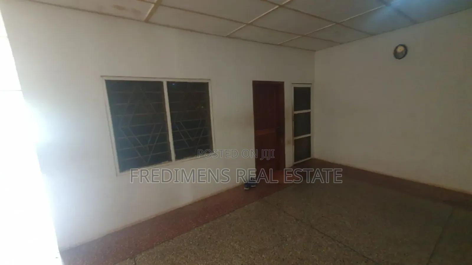 5bdrm House in Fredimens Real, Kumasi Metropolitan for sale