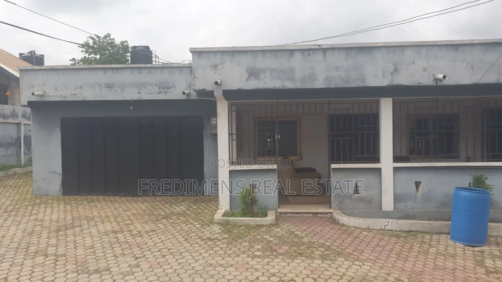 5bdrm House in Fredimens Real, Kumasi Metropolitan for sale
