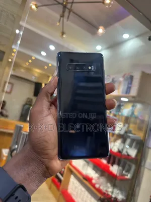 Samsung Galaxy S10 Plus 128 GB Black