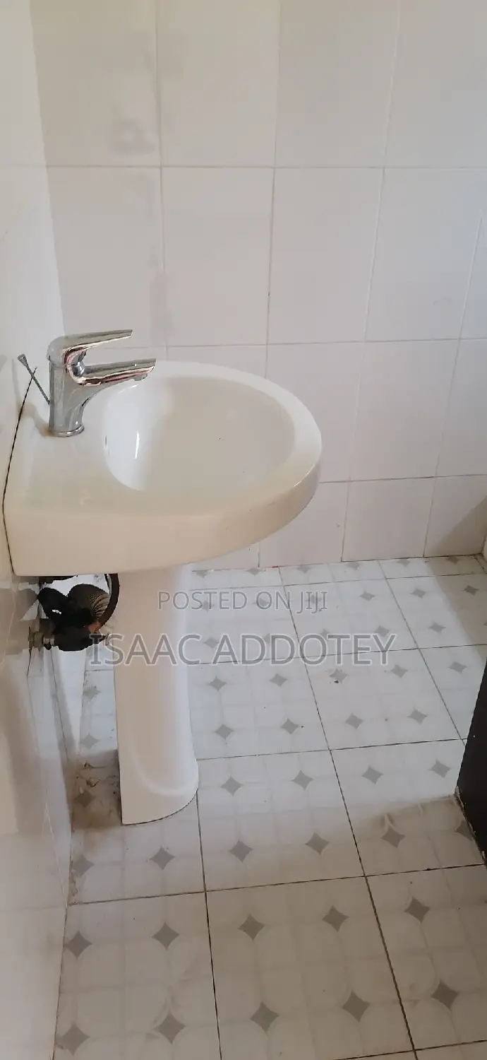 1bdrm Apartment in Spintex for rent