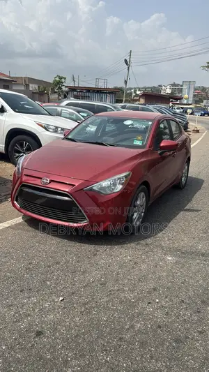 Scion iA Base 2016 Red