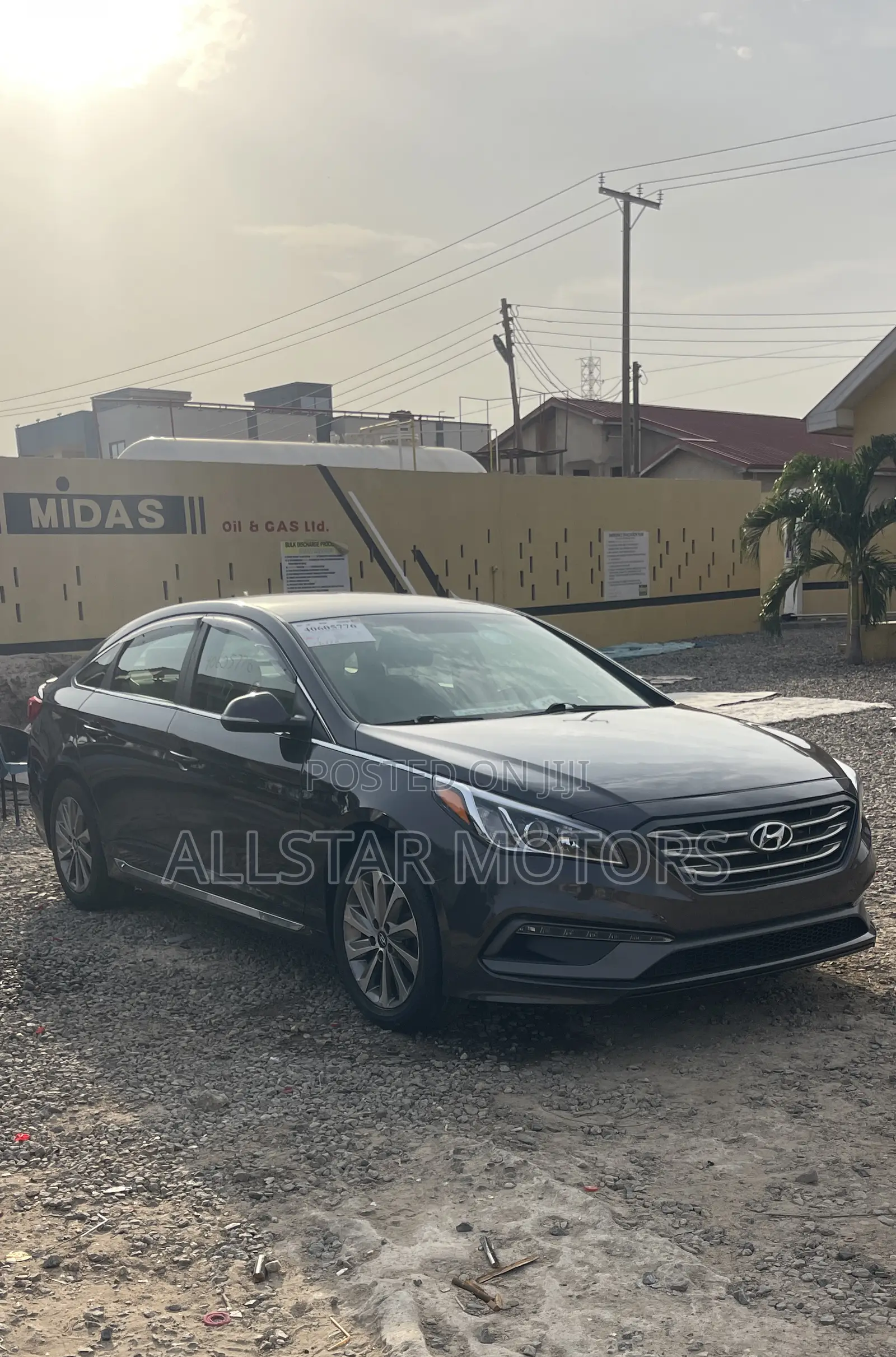 Hyundai Sonata Sport 2.0T Sedan FWD (2.0L 4cyl 6A) 2017