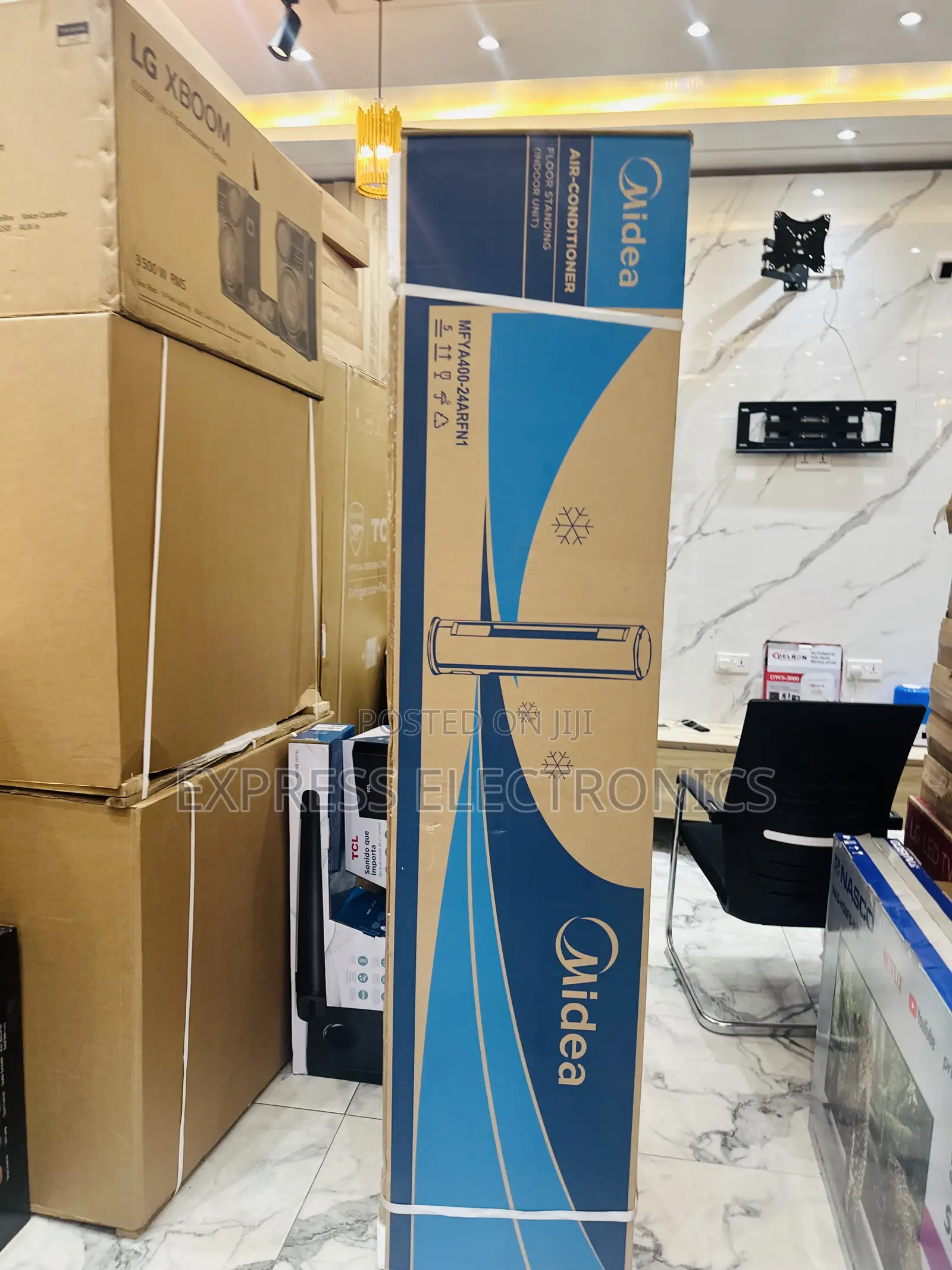 Low Voltage Start Up Split Floor Rounded Midea 2.5hp