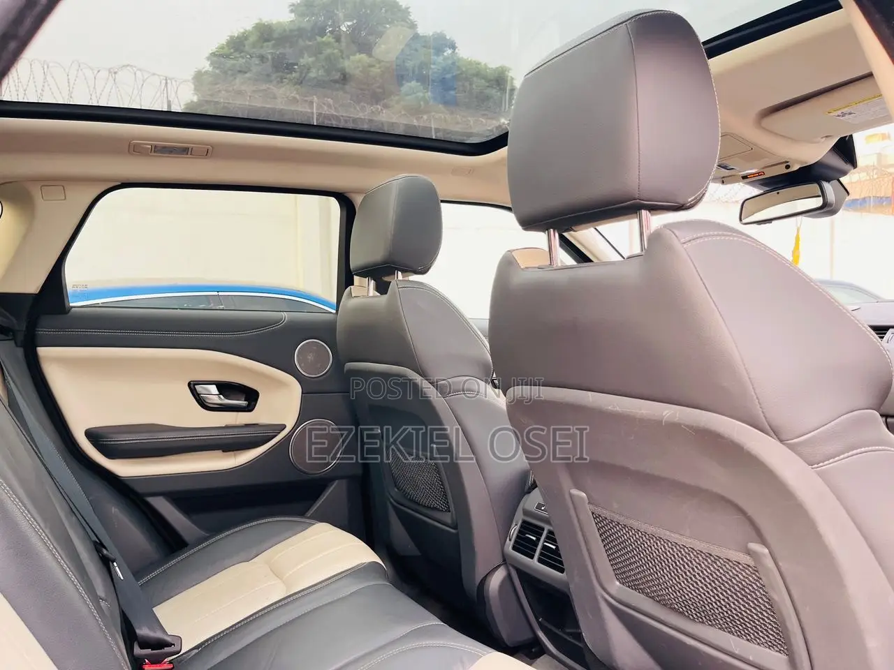 Land Rover Range Rover Evoque SE Premium 4x4 5-Door 2018 Black