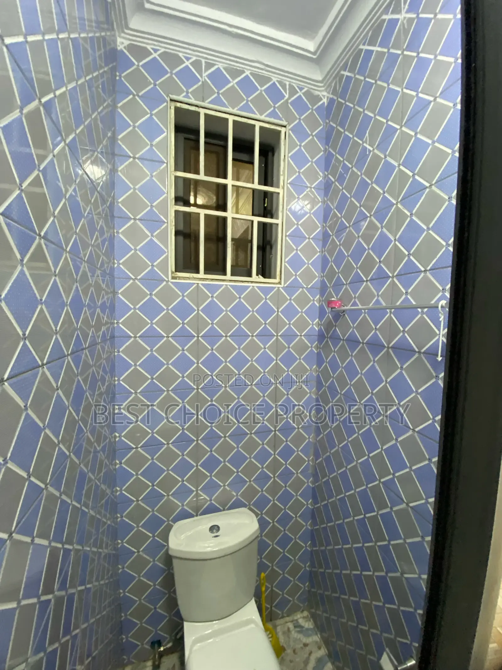 1bdrm Apartment in Adenta Frafraha for rent