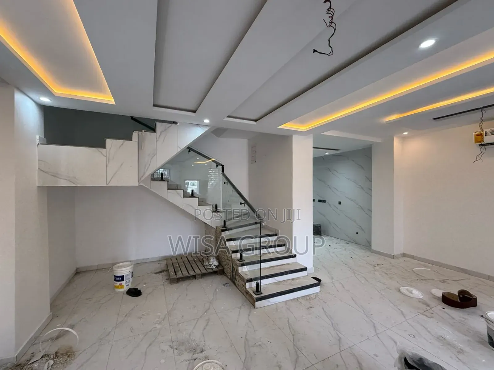 5bdrm Duplex in Wisa Group, Accra Metropolitan for sale