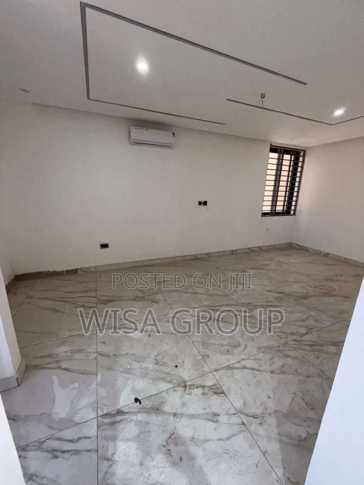 5bdrm Duplex in Wisa Group, Accra Metropolitan for sale