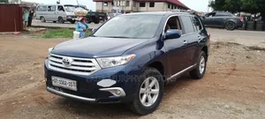 Toyota Highlander 2012 Blue