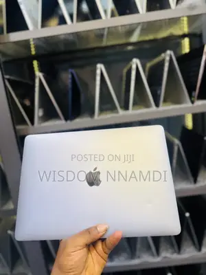 Laptop Apple MacBook Air 2020 8GB Intel Core i3 SSD 256GB