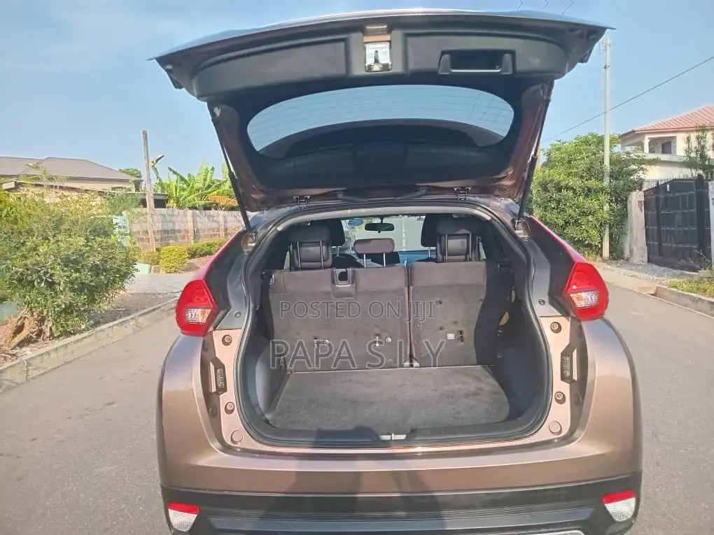 Mitsubishi Eclipse Cross 1.5 AWD 2020 Brown