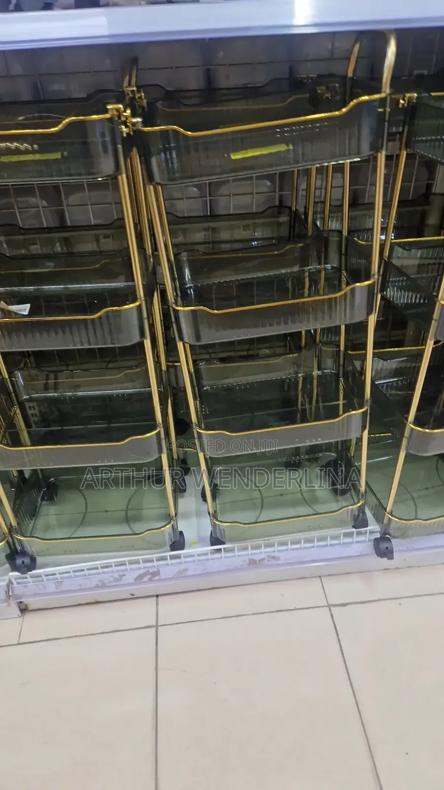 Plastic Storage Rack 4 Spaces or Column