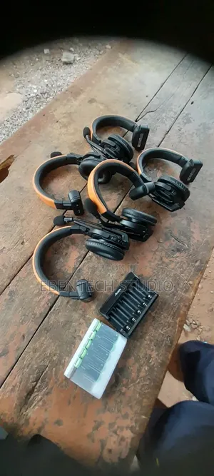 Accsoon 5-Set Headset Intercom System Walkie-Talkie Rent