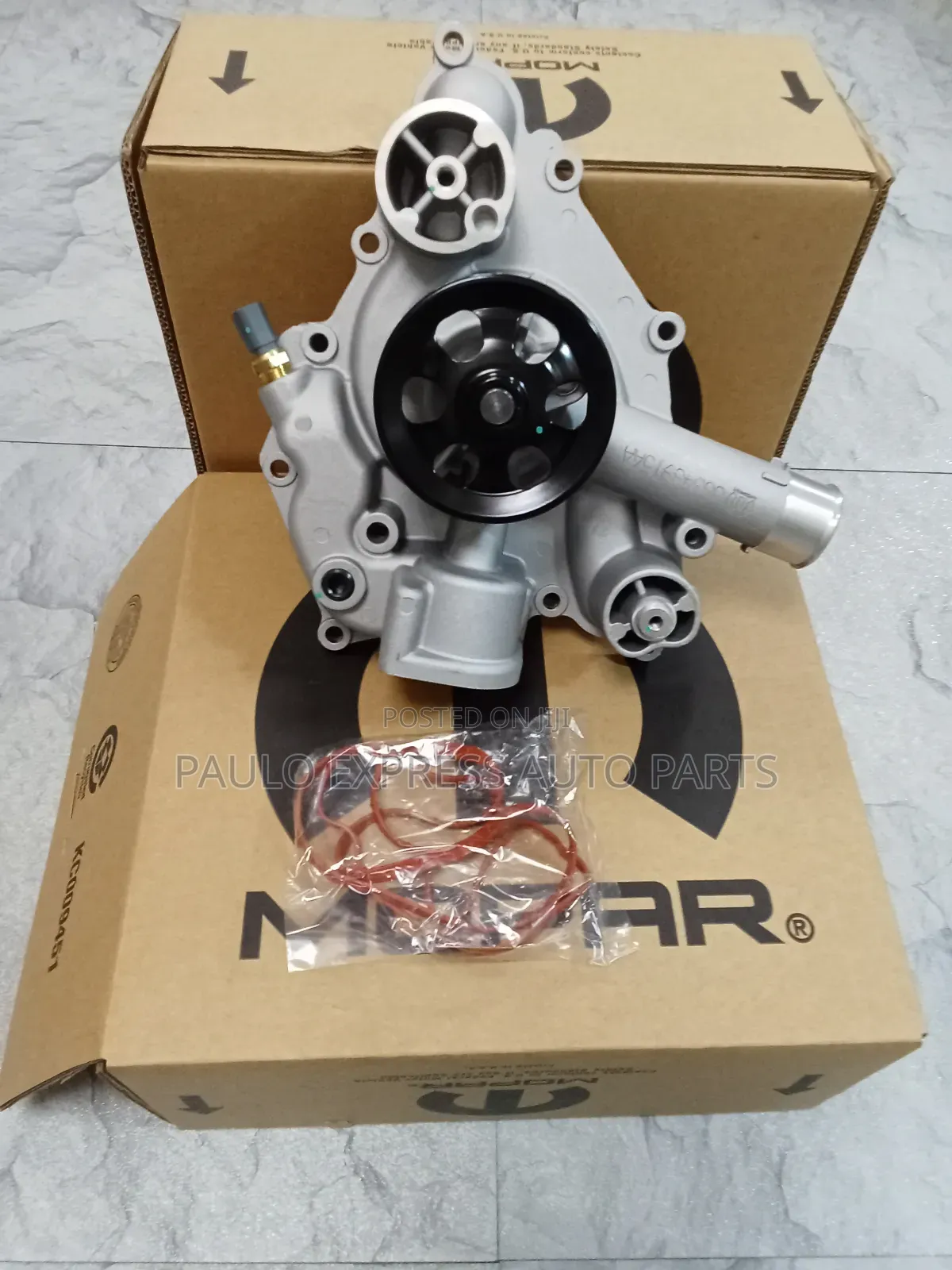 Engine Water Pump for Chrysler 300c Jeep Dodge