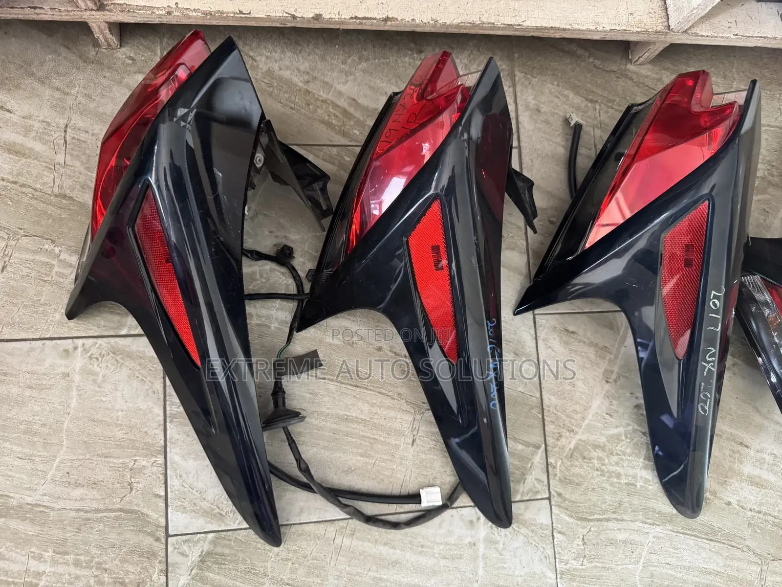 Tail Lights For 2015-2017 Lexus Nx200t/300h Rear Lamp