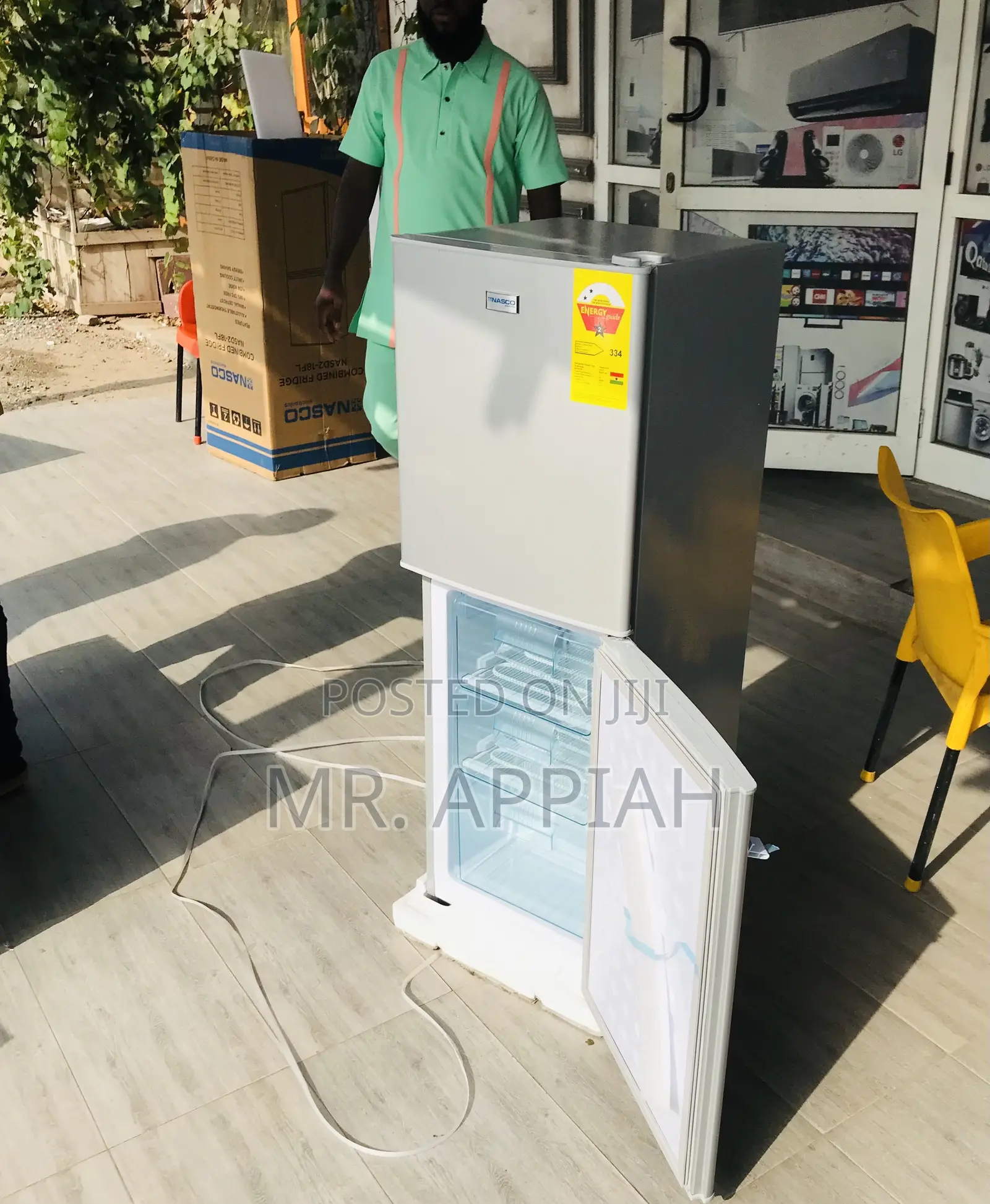 Efficient Nasco Nasf2-13s Double Door Fridge.