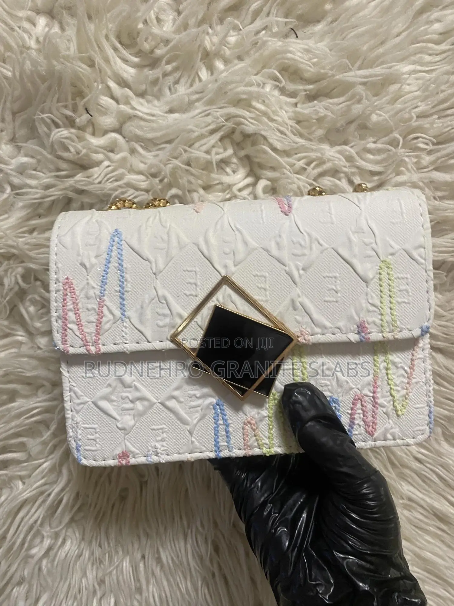 Elevate Your Wardrobe With Our Stunning Bags.