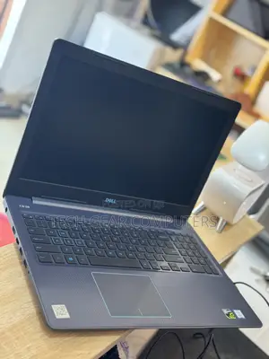 Laptop Dell G3 15 3590 16GB Intel Core i7 SSD 512GB