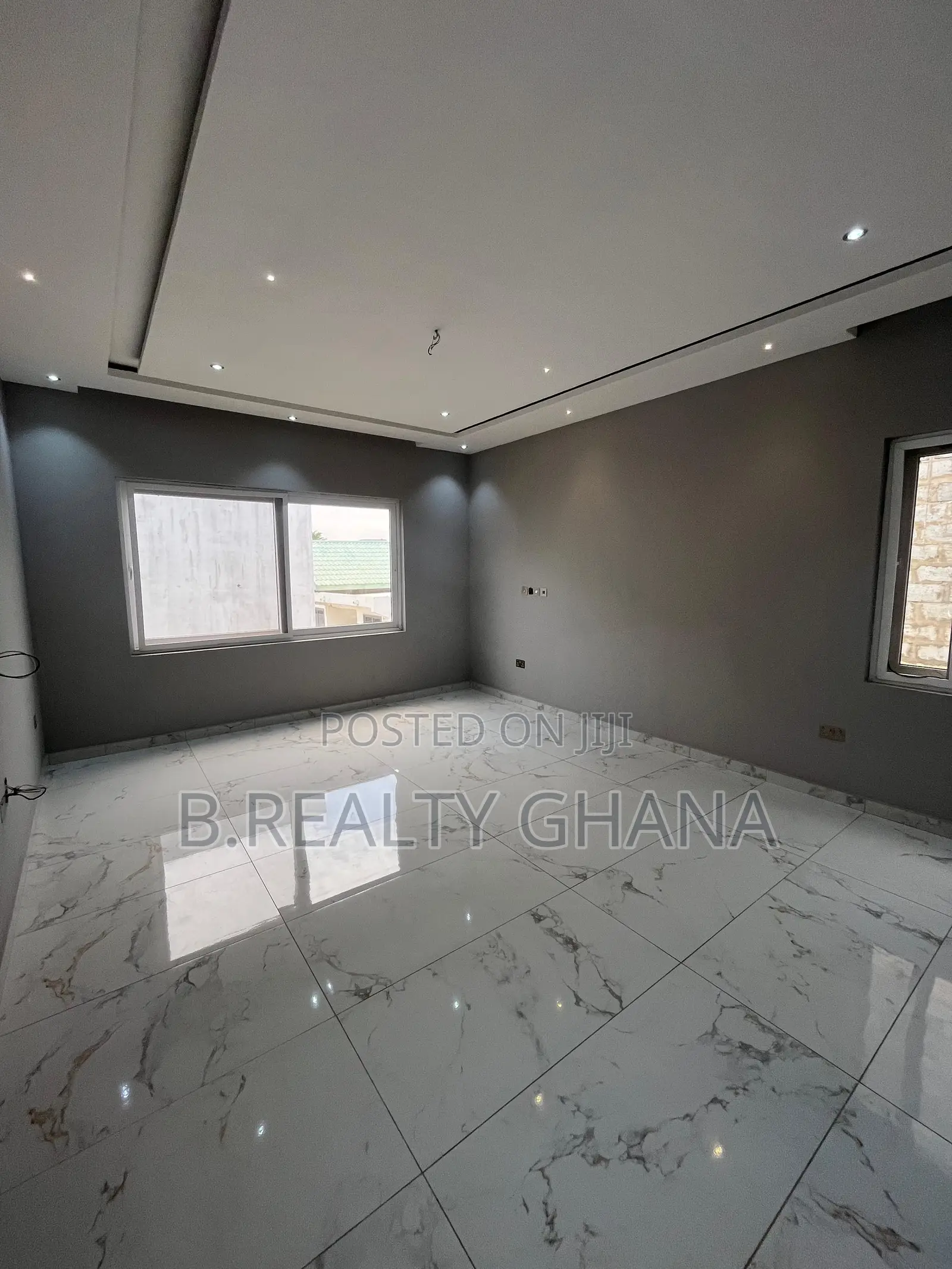 3bdrm Townhouse/Terrace in Spintex for sale