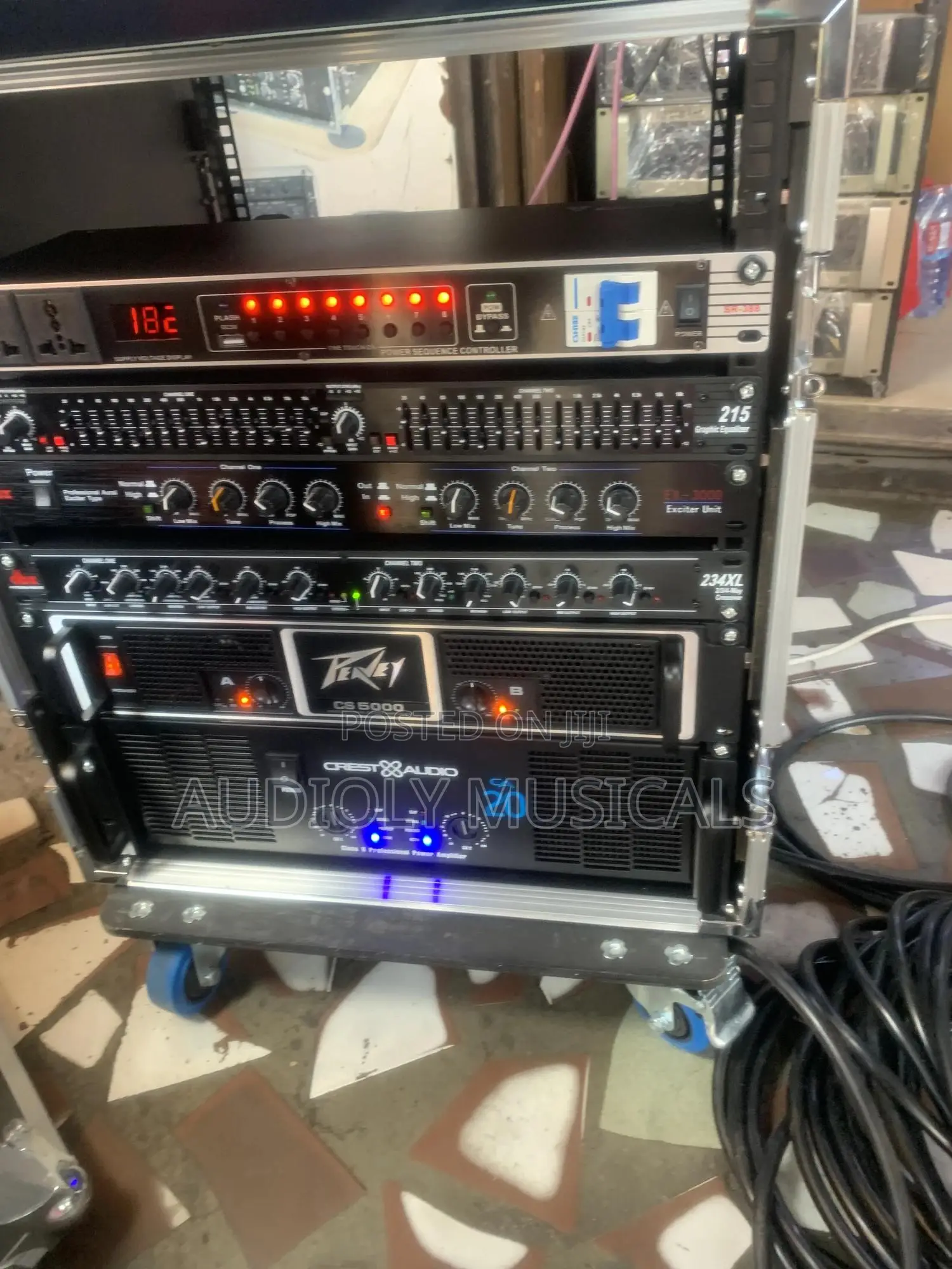 JBL Full Set of Speakers With Amplifiers