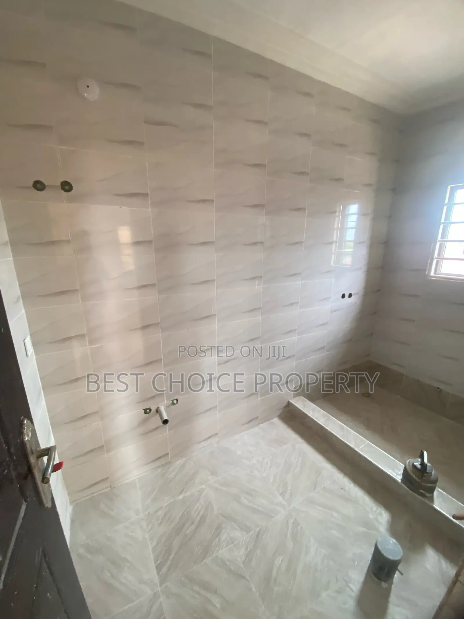 2bdrm Apartment in Lakeside Community 8 for rent