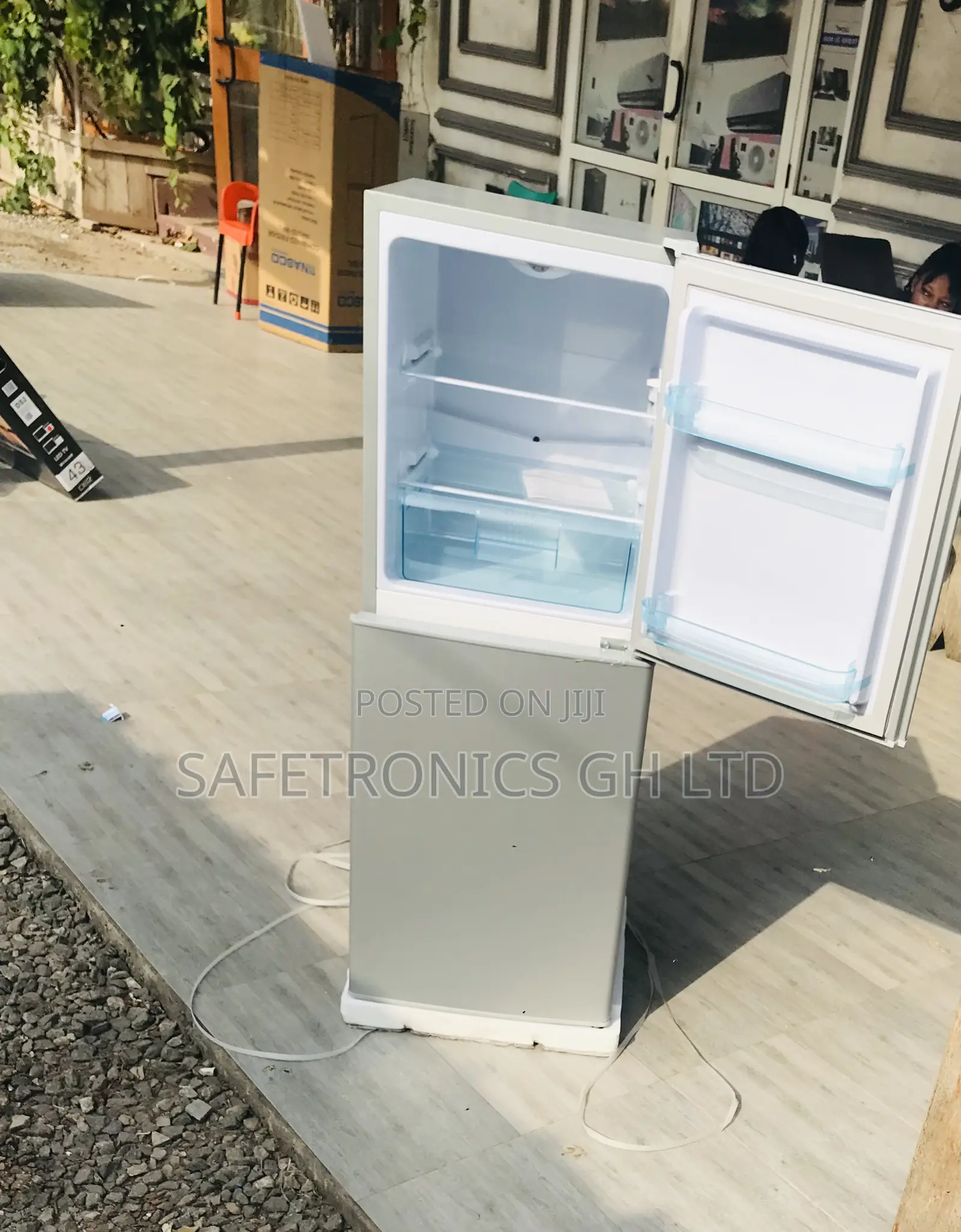 Get Powerful Top Freezer Nasf2-13s Doubledoor Grey Nasco