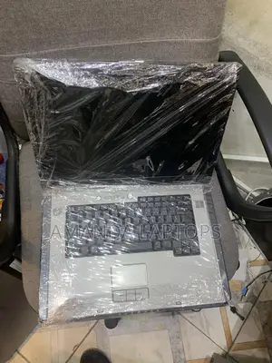 New Laptop Dell Precision M4600 4GB Intel HDD 160GB